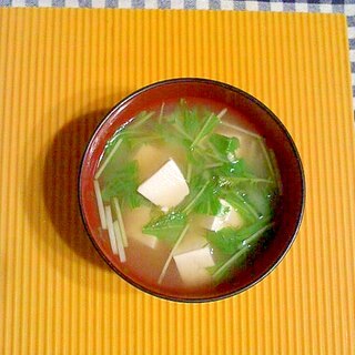 水菜と豆腐の味噌汁♪